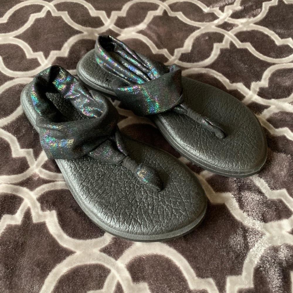 Sanuk yoga sling sandals